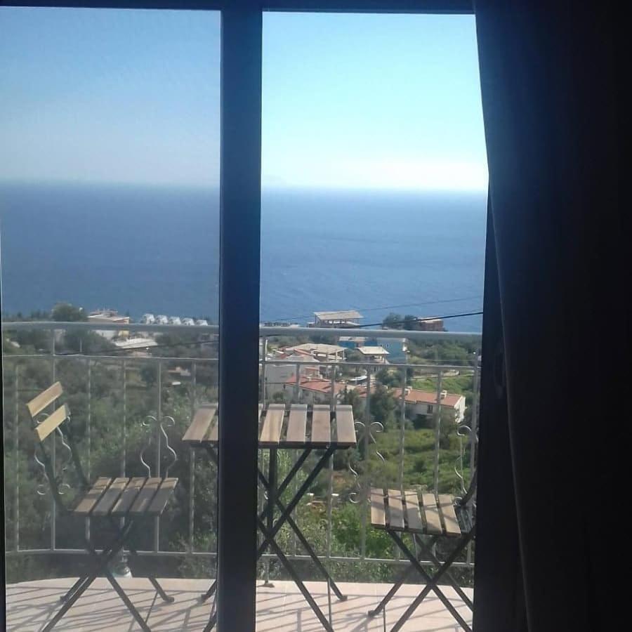 Bluflest Bed and Breakfast Dhërmi Εξωτερικό φωτογραφία