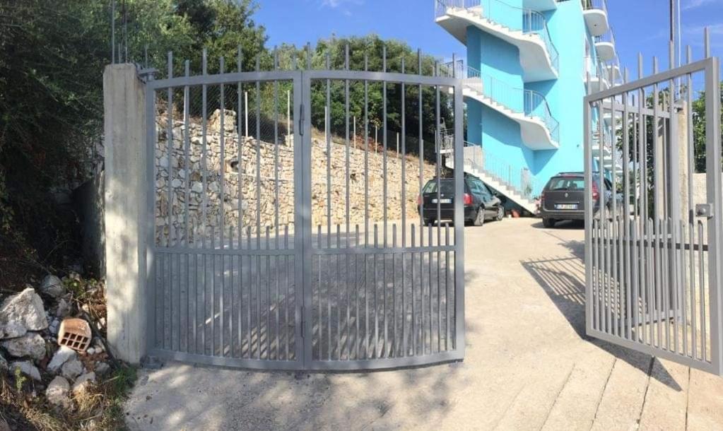 Bluflest Bed and Breakfast Dhërmi Εξωτερικό φωτογραφία