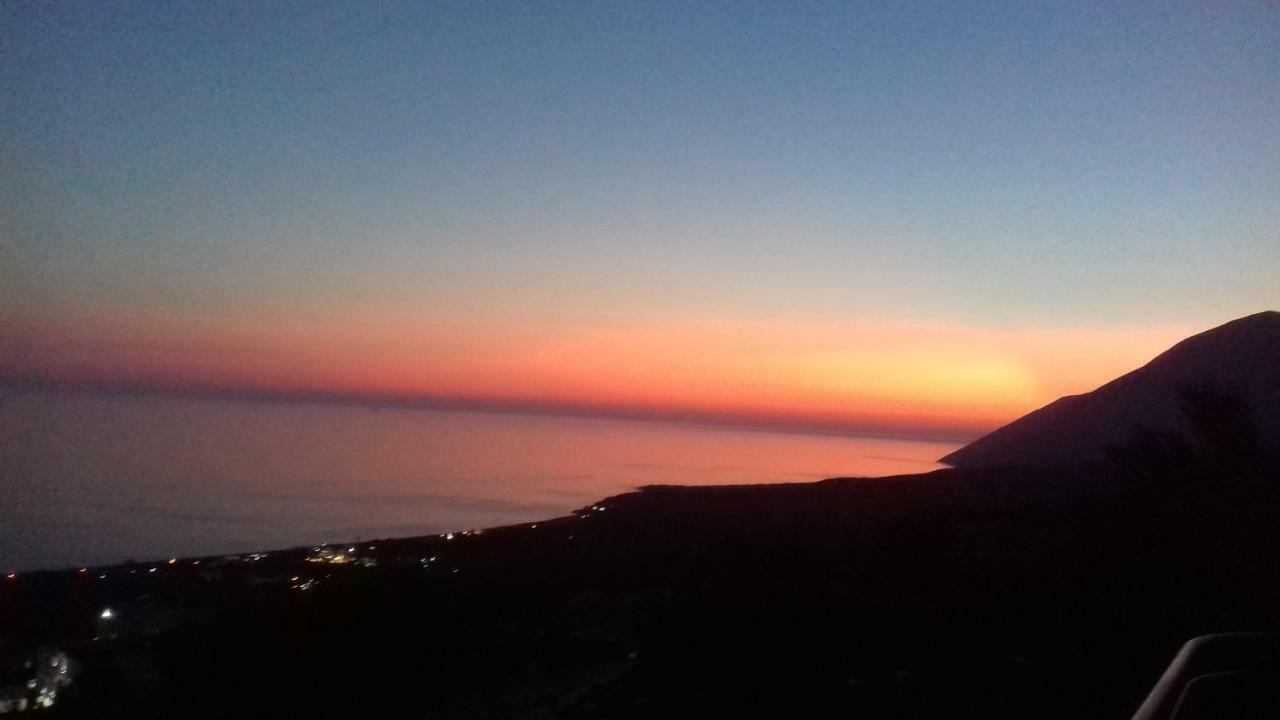 Bluflest Bed and Breakfast Dhërmi Εξωτερικό φωτογραφία
